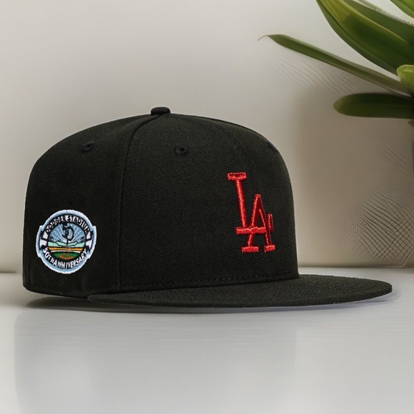 Los Angeles Dodgers Fitted Hat 7 3/8 x New Era 59FIFTY Candy Apple Stadium Patch
